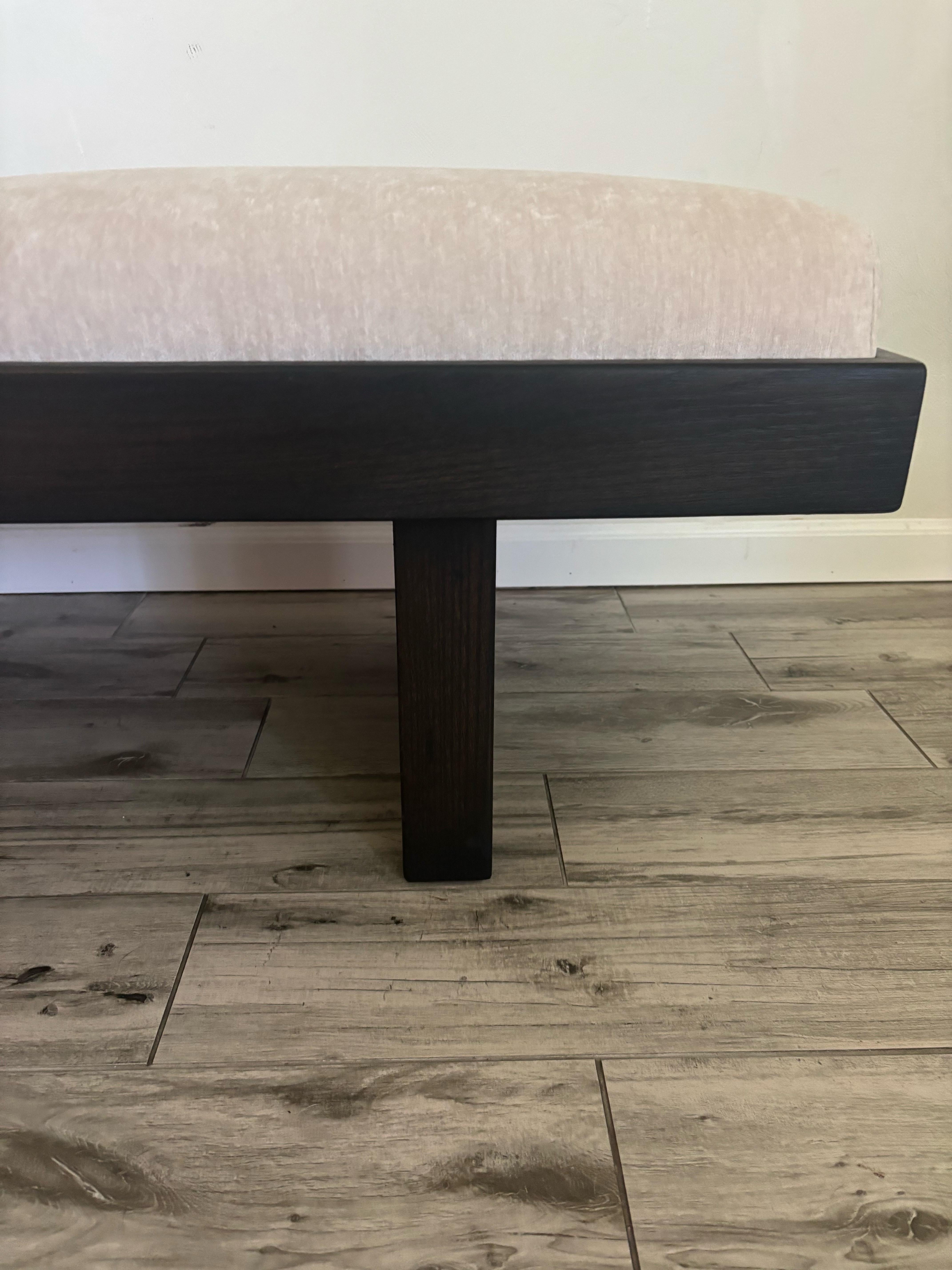 Harvey Probber “Series 70” Solid Oak Bench, Circa 1940s For Sale 4