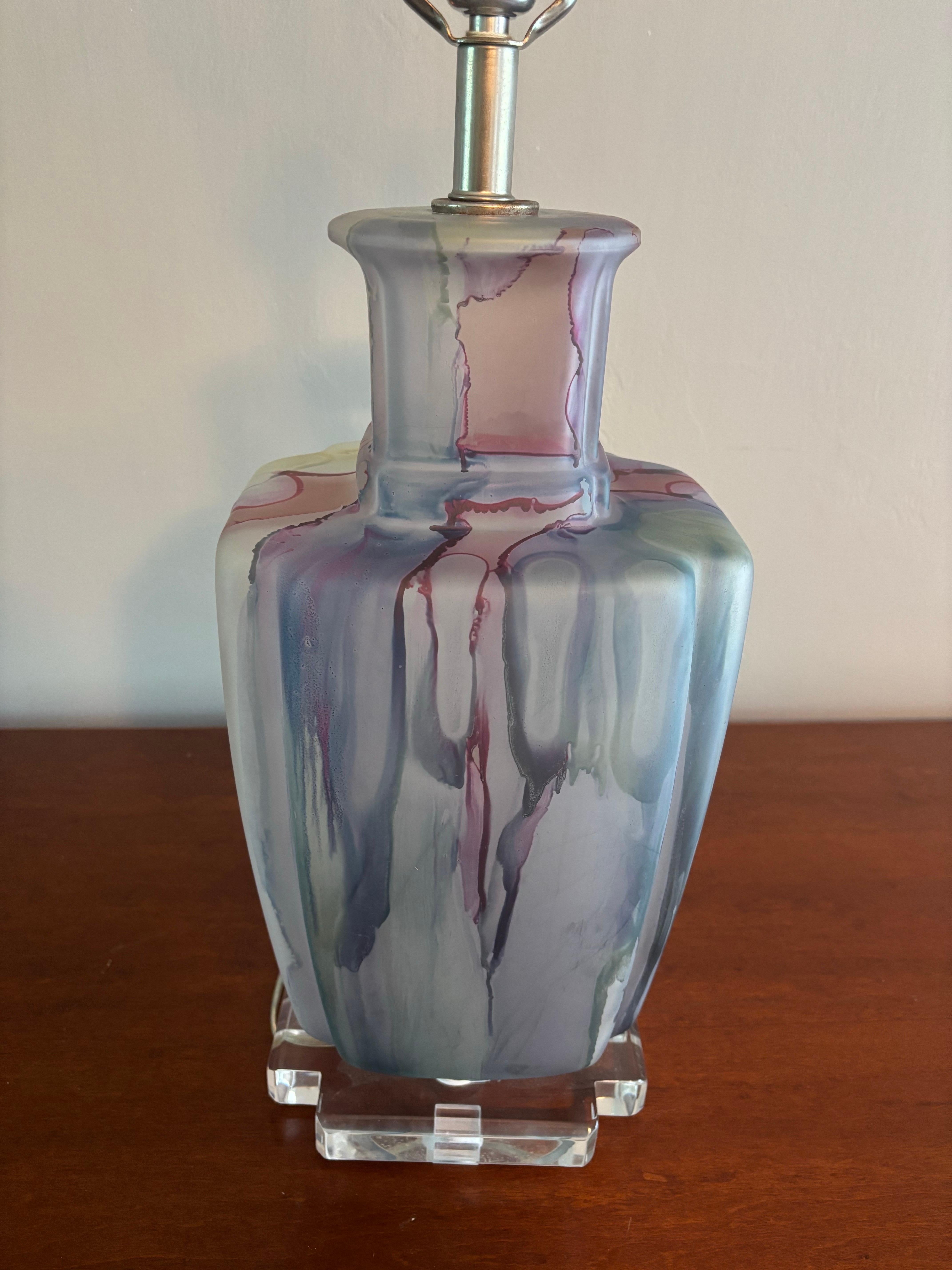 American Mid Century Modern Bauer “Clearlite” Multicolor Glass Table Lamp, circa 1960 For Sale