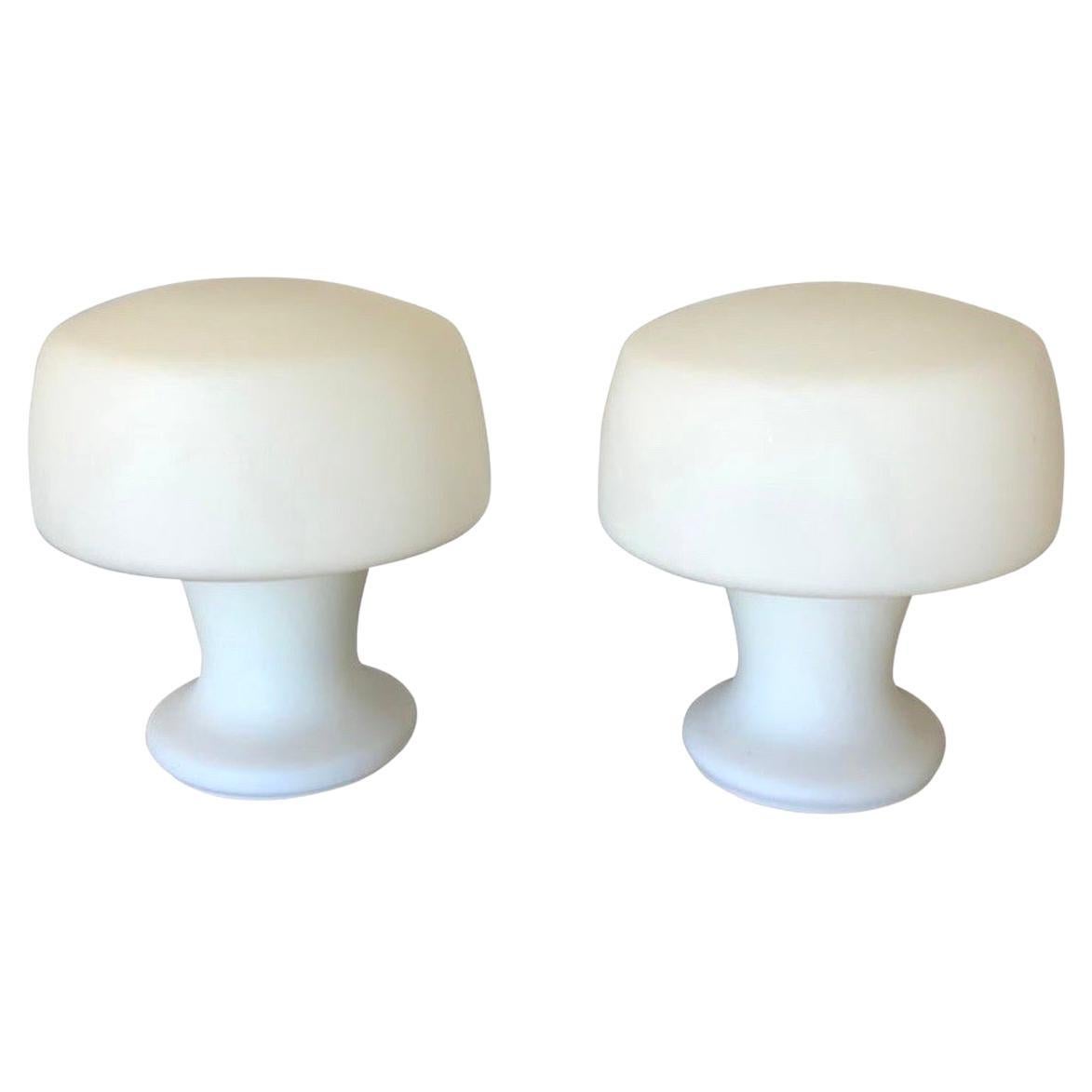Mid Century Modern Laurel Mushroom Table Lamps, a Pair For Sale