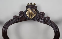Juego de 4 sillas victorianas con cresta heráldica - Circa 1850