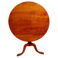 Queen Anne-Style Tiger Maple Tilt-top Tea Table, 18th Century