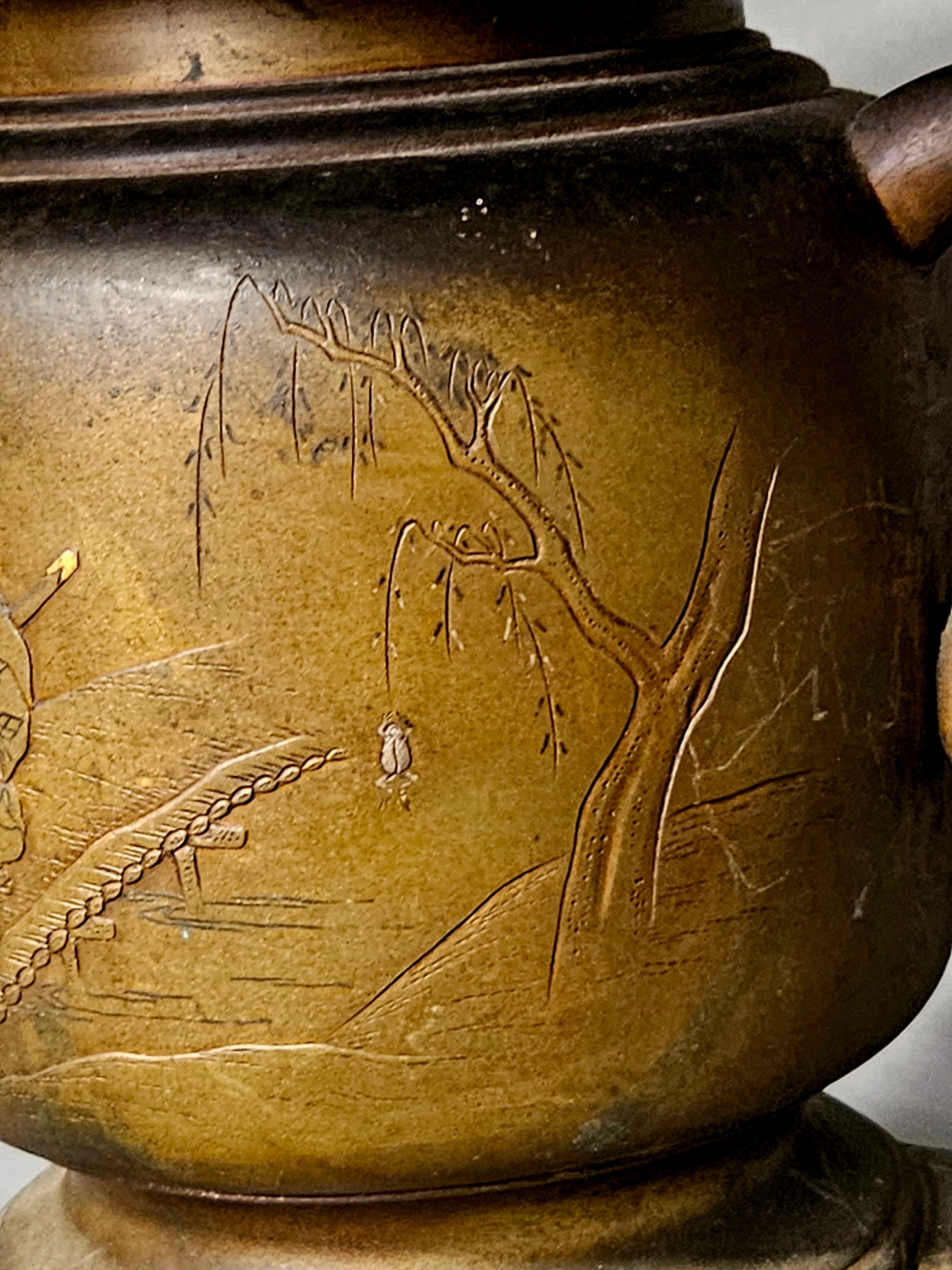 Antico vaso a treppiede Ikebana in metallo misto del 19° secolo in vendita 5