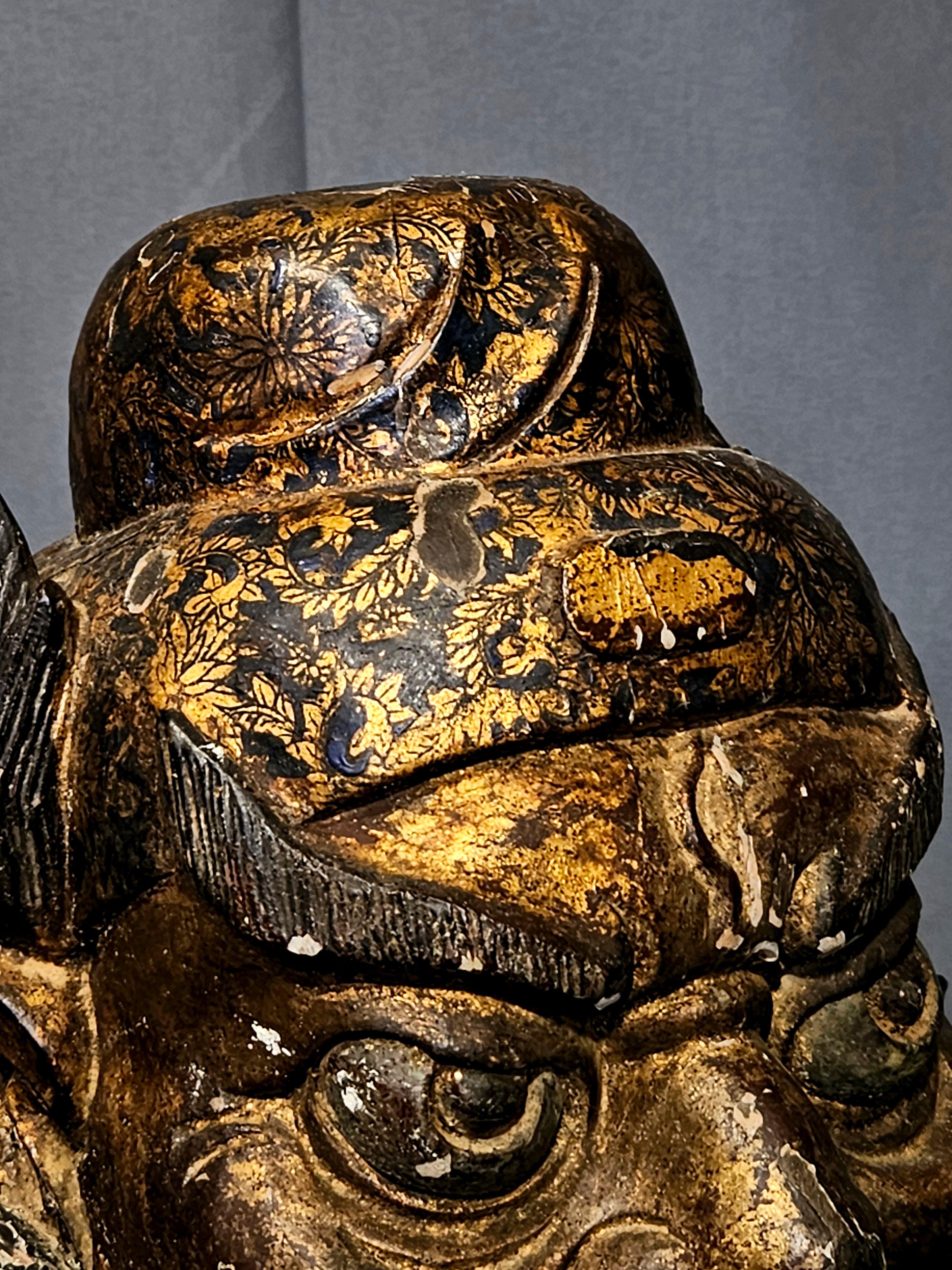 Chinois Grande tête ancienne en bois sculpté 