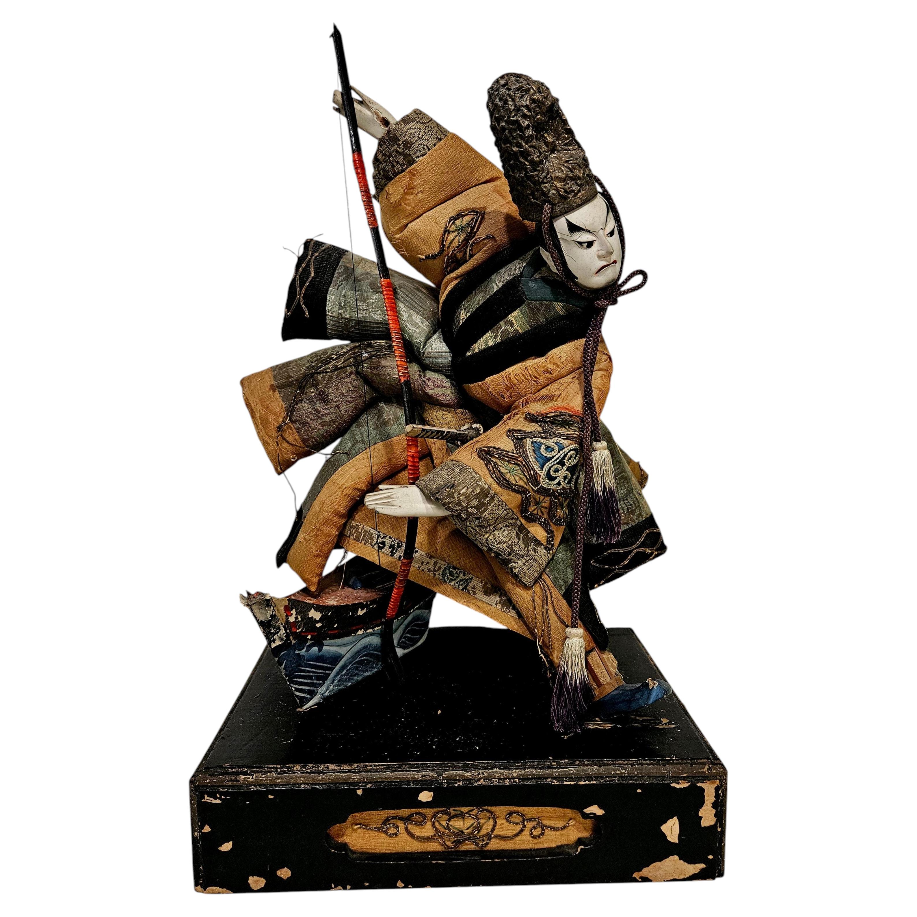 Poupée sculptée japonaise ancienne de style Takedo, période Edo / XIXe siècle