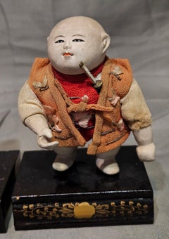 Lot de 5 poupées japonaises anciennes « Gosho Ningyo » représentant des enfants, « Les cinq petits garçons », fin de la période Edo