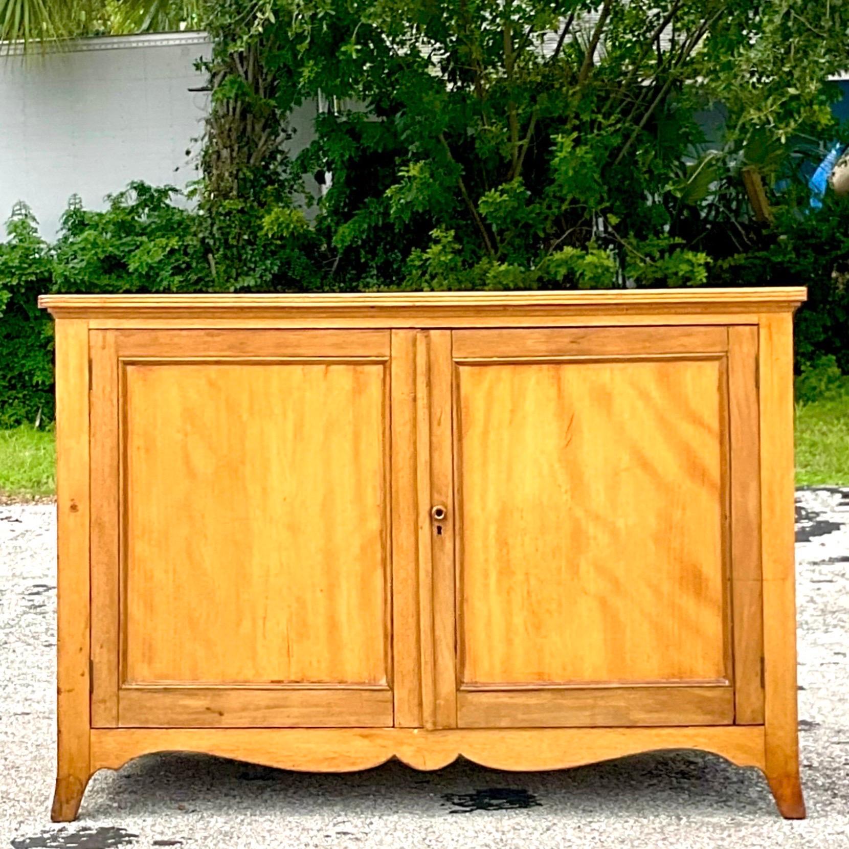 Credenza vintage Boho del XIX secolo in vendita 1
