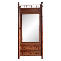 Armoire bohème vintage en bambou sculpté