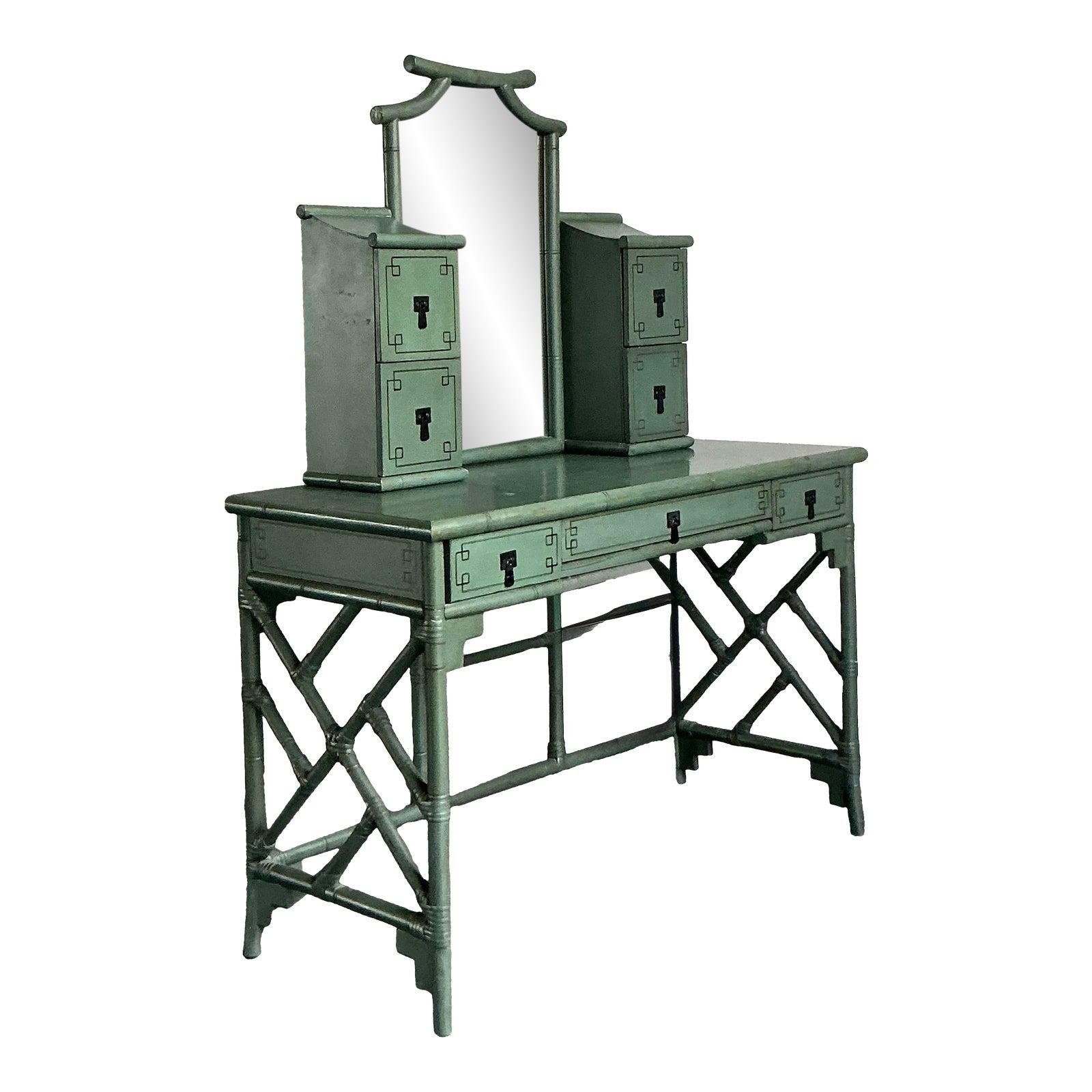 Vintage Regency Hand gemalt Eitelkeit (20. Jahrhundert) im Angebot