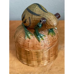 Vintage Shanghai Weave Frog Basket