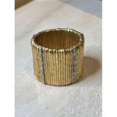 Vintage Giora Gold Cuff Stretch Bracelet