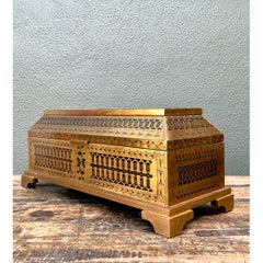 Scatola decorativa vintage con intarsi in ottone