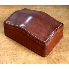 Dekorative Schachtel aus italienischem Vintage-Leder mit gewelltem Deckel