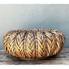 Centrotavola vintage in rattan fatto a mano