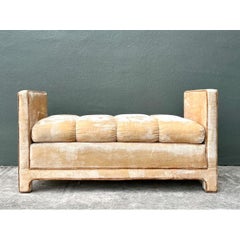 Vintage Crushed Velvet Tufted Daybed