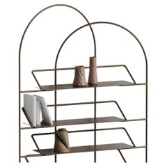 Libreria scultorea contemporanea in metallo LateB Made in Italy di Enrico Girotti