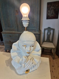 Vintage-Keramiklampe im Pierrot-Stil mit originalem Lampenschirm im Art-Déco-Stil der 80er Jahre