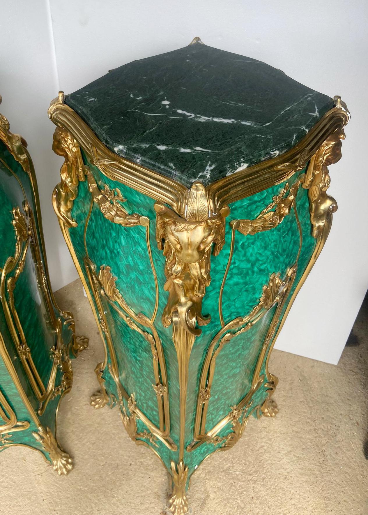 Paire de guéridons en malachite de style Napoléon III A Link en vente 2