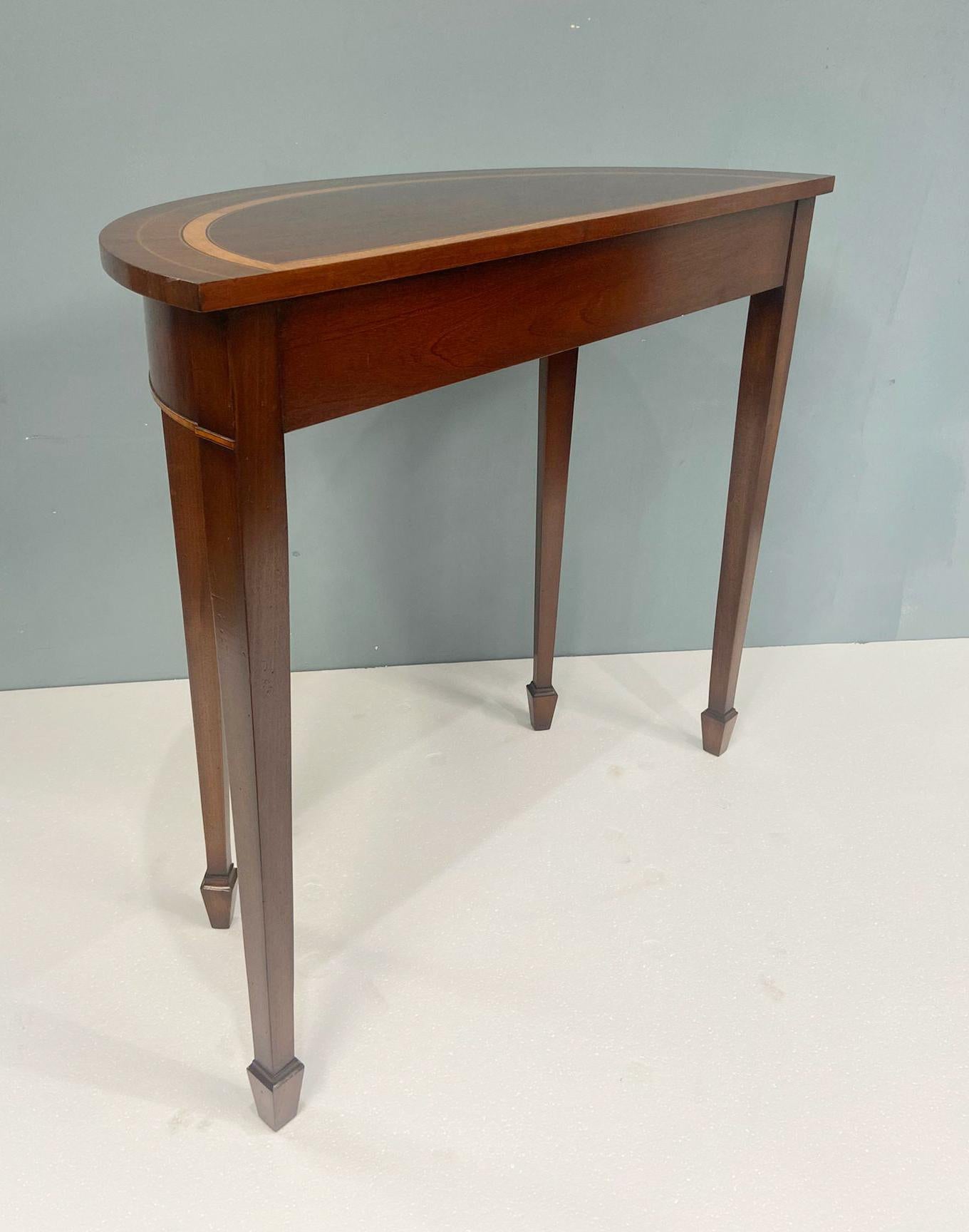 Table console Sheraton Demi Lune Acajou en vente 10