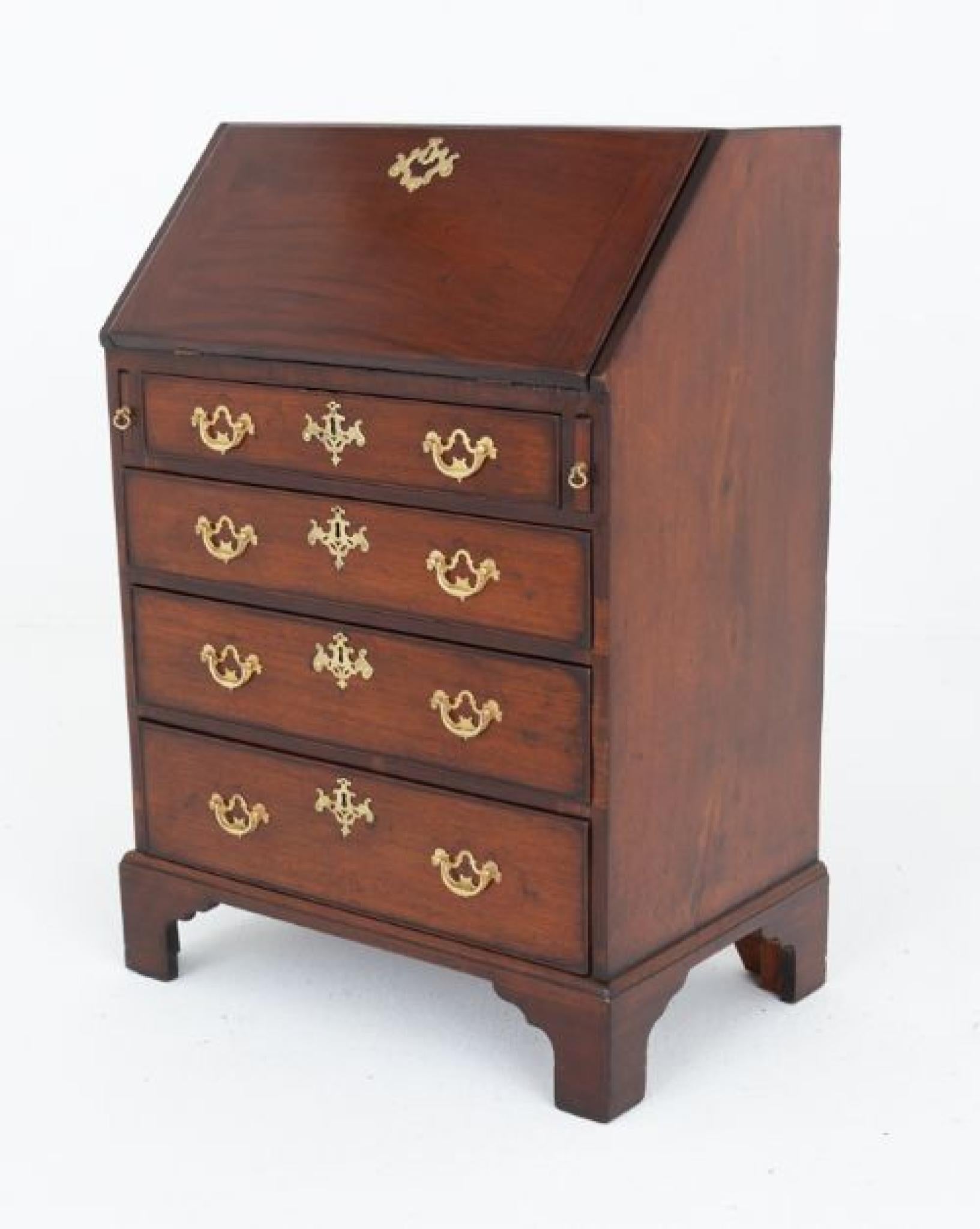 Georgian Bureau Schreibtisch Mahagoni Periode Antike (Ende des 20. Jahrhunderts) im Angebot