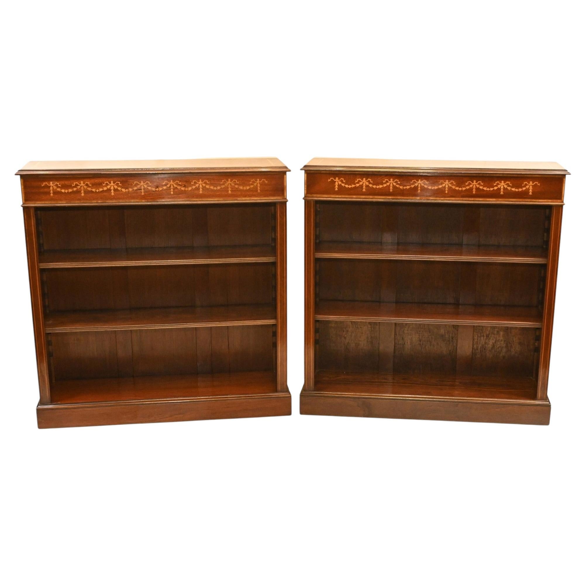 Paire de bibliothèques ouvertes - Sheraton Regency Mahogany Bespoke Bookcase