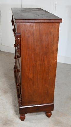 Carmarthenshire Welsh Mahogany Chest of Drawers Circa 1860 Top Hat Box