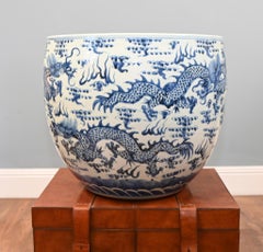 Chinese Blue and White Porcelain Planter Qing Urn Dragon Bowl