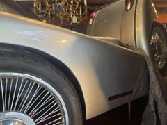 Spielzeug-Jaguar-Auto-Sitzbank-Sofa, limitierte Auflage XK150 Sofa