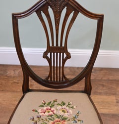 Hepplewhite Mahogany Chair Shield Back Tapestry Needlework Seat