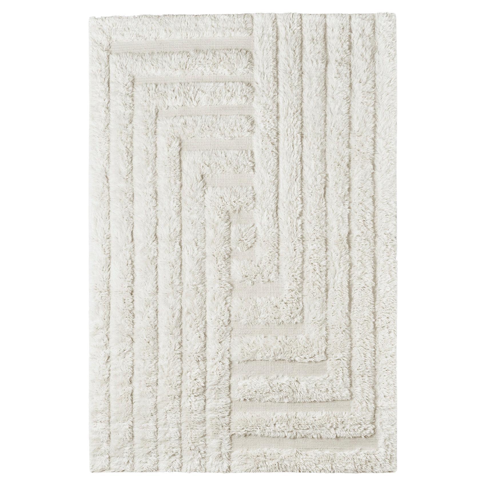 Handwoven Shaggy Labyrinth Wool Rug White Large