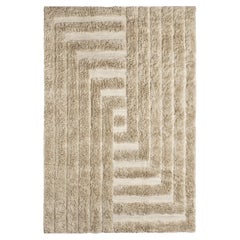  Handwoven Shaggy Labyrinth Wool Rug Beige Small
