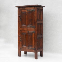 Art and Crafts Oak Cabinet c1900