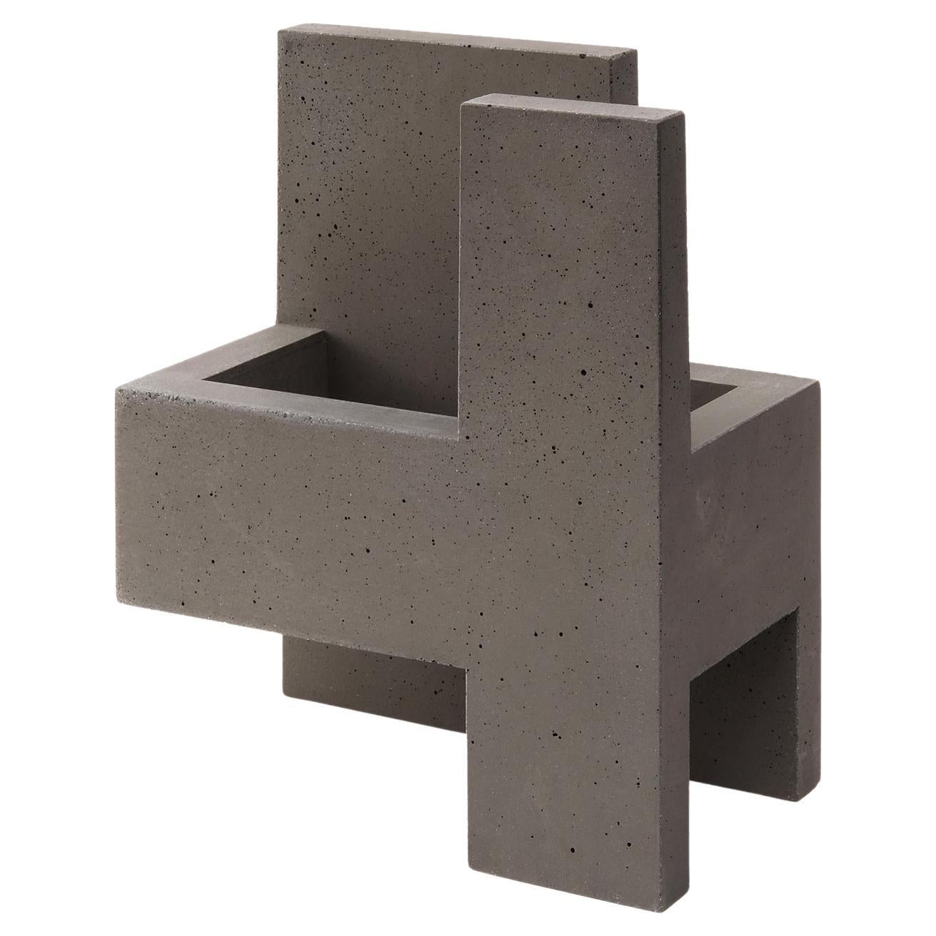Chandigarh IV - Natural Concrete -  Design Vase Paolo Giordano Cement Cast For Sale