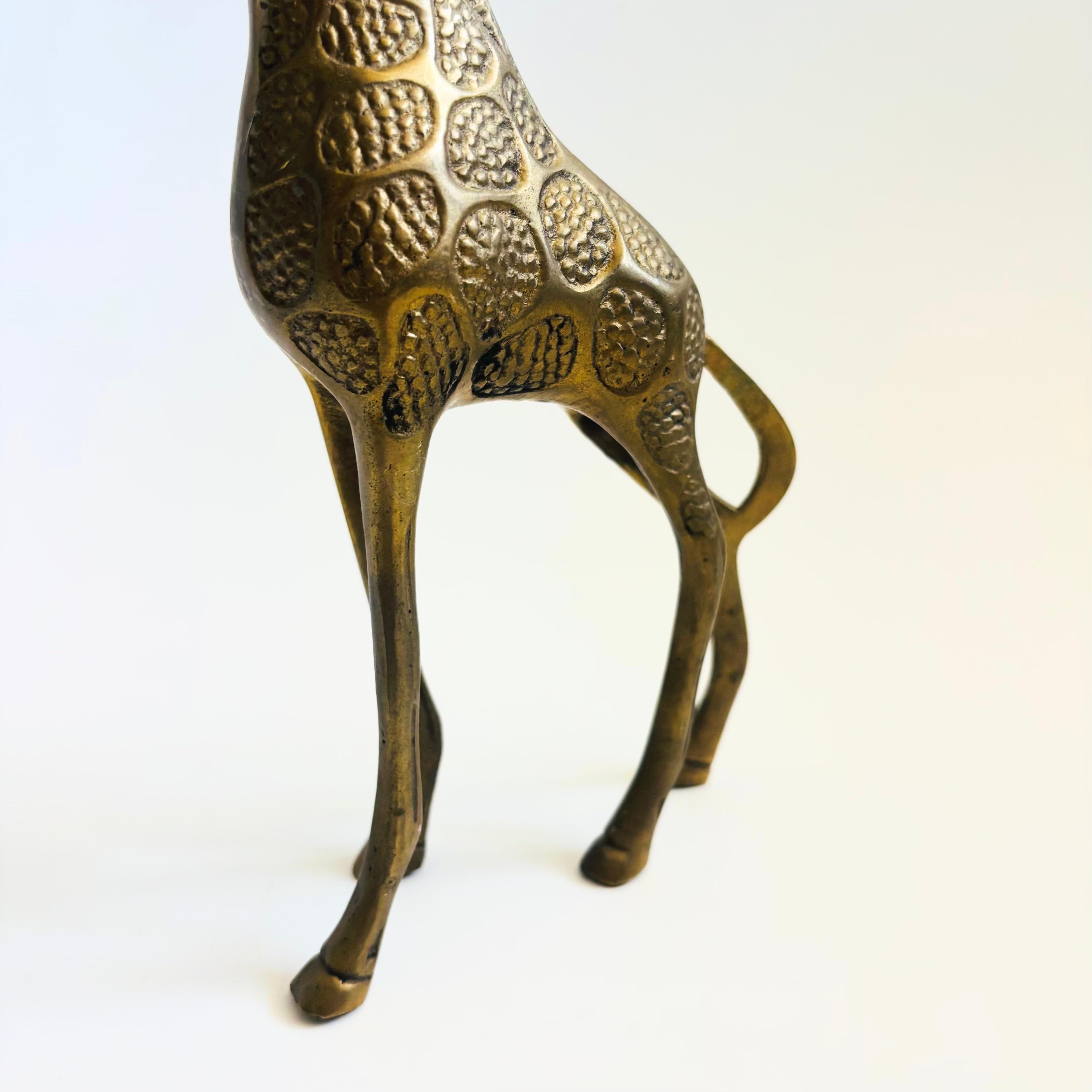 Ottone Giraffa alta in ottone vintage in vendita