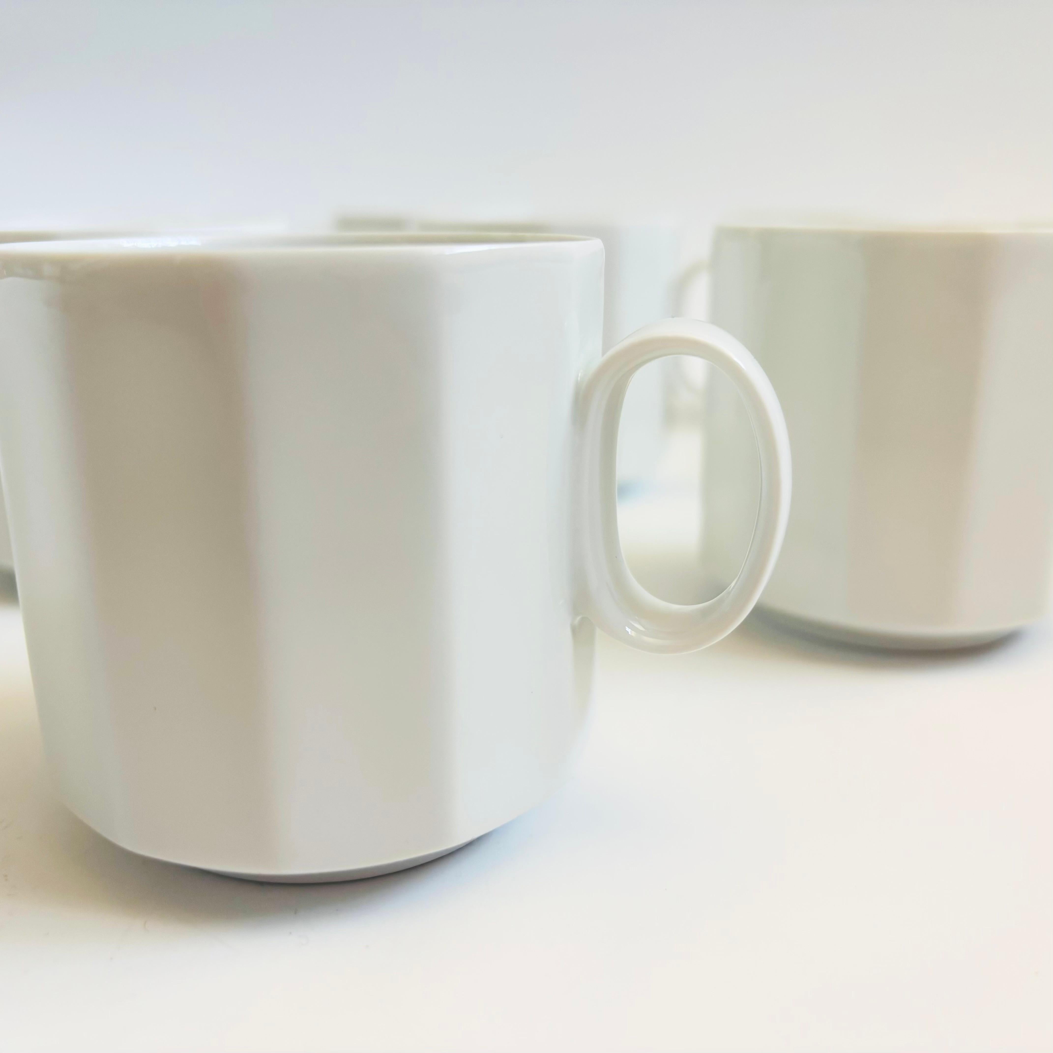Rosenthal Polygon Mugs - Set of 8 In Good Condition For Sale In Fairfield, CA