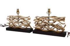 Lampade da tavolo scultoree in legno galleggiante, un paio