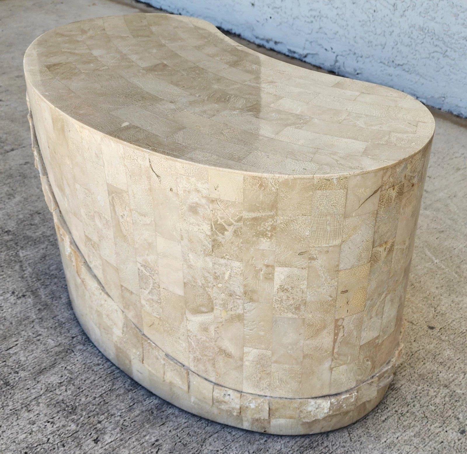 Maitland Smith Tessellated Stone Sculptural Coffee Side Table In Good Condition For Sale In Lake Worth, FL