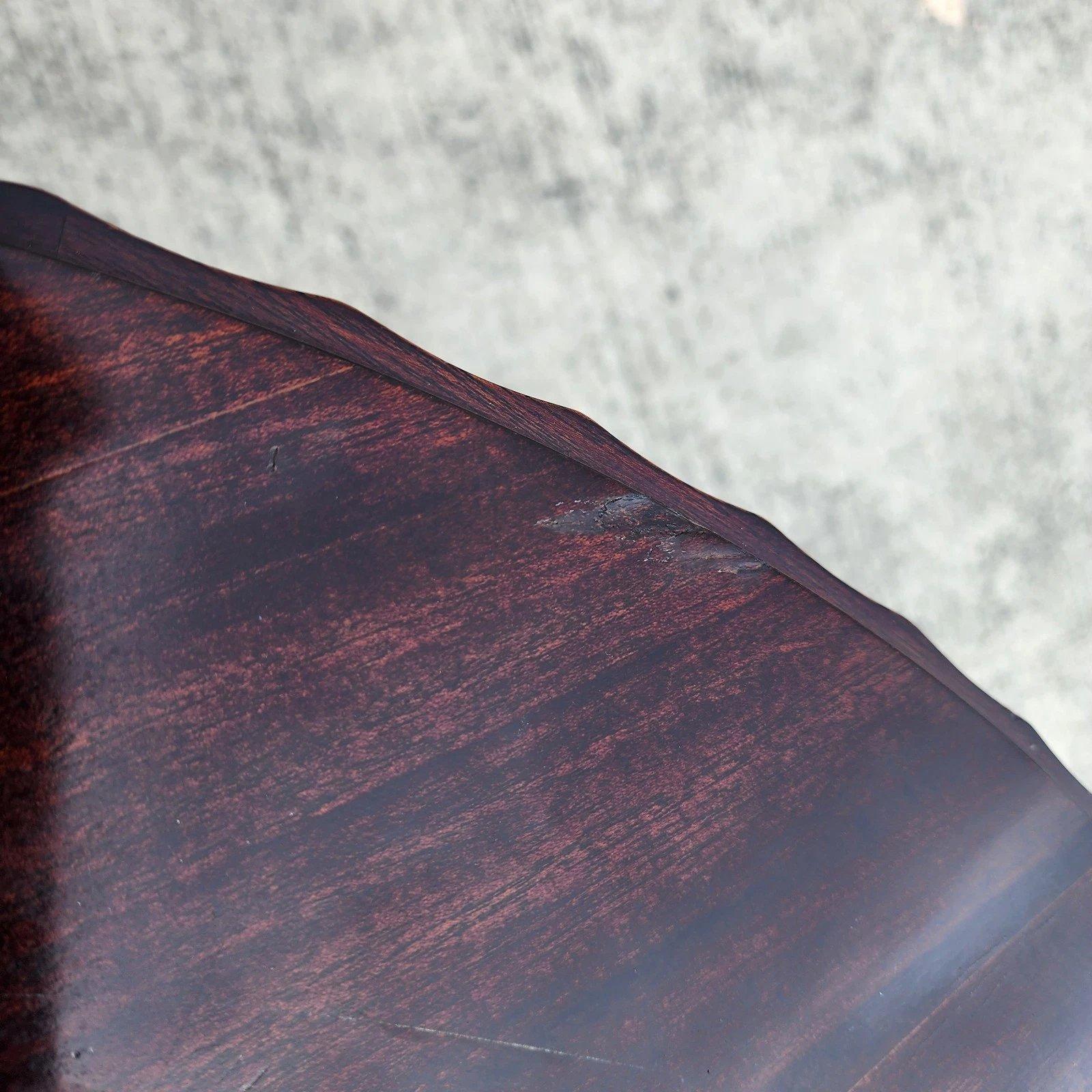 Baker Barbara Barry Fluted Edge Table For Sale 4