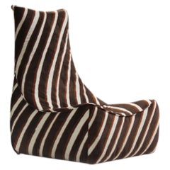 The Rock Lounge Chair in Vander Velpen textile by Gerard van den Berg - Montis