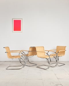 Sillones Ludwig Mies van der Rohe S 533 RF de acero cromado, Bauhaus, MR 20