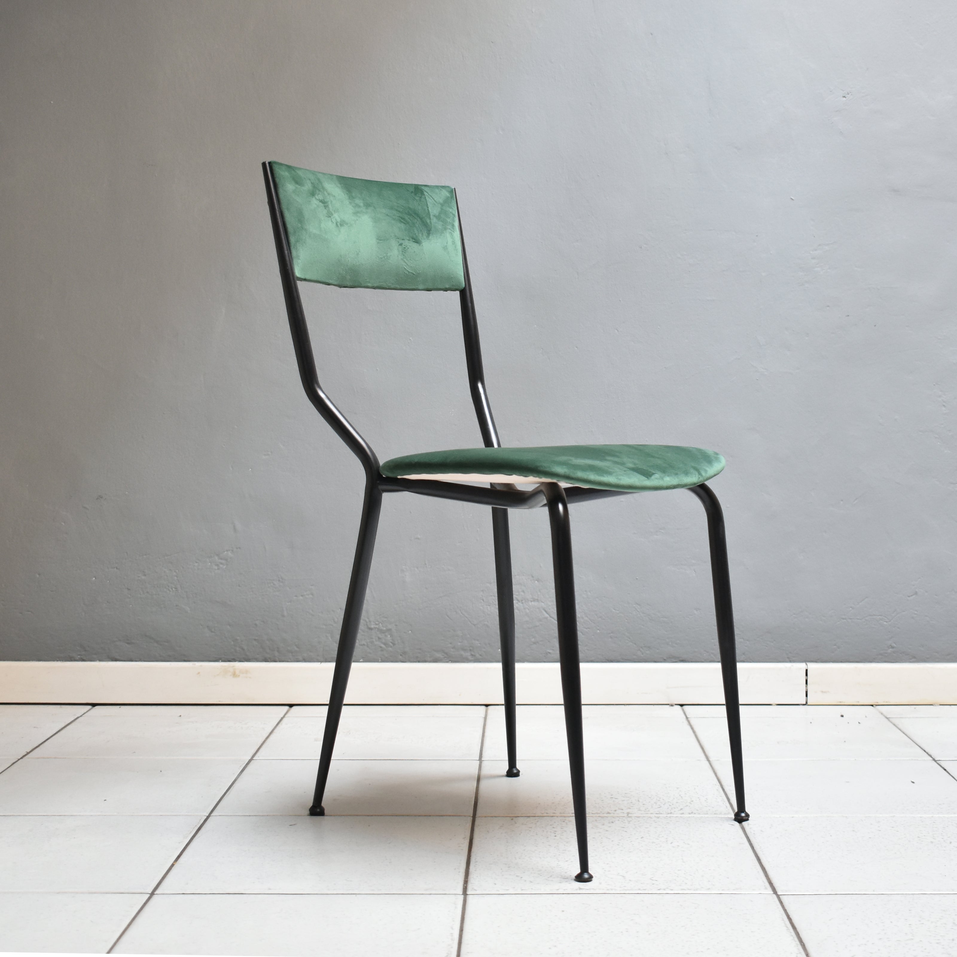 Dining Room Chair 1960s Italian Manufacture Black Iron Green Velvet For Sale