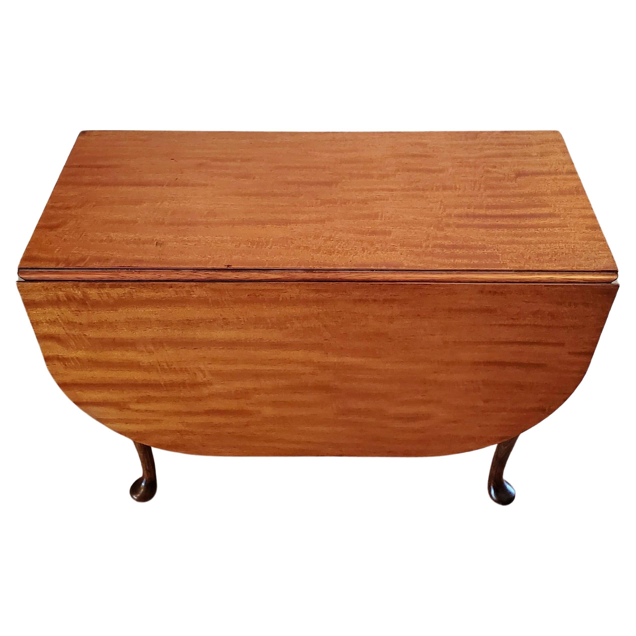 18. Jahrhundert George III Periode Figured Cherry Antique Drop Leaf Tisch im Angebot