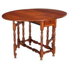 Antique American Turned Maple Gateleg Table, Marvelli–Padovano Collection