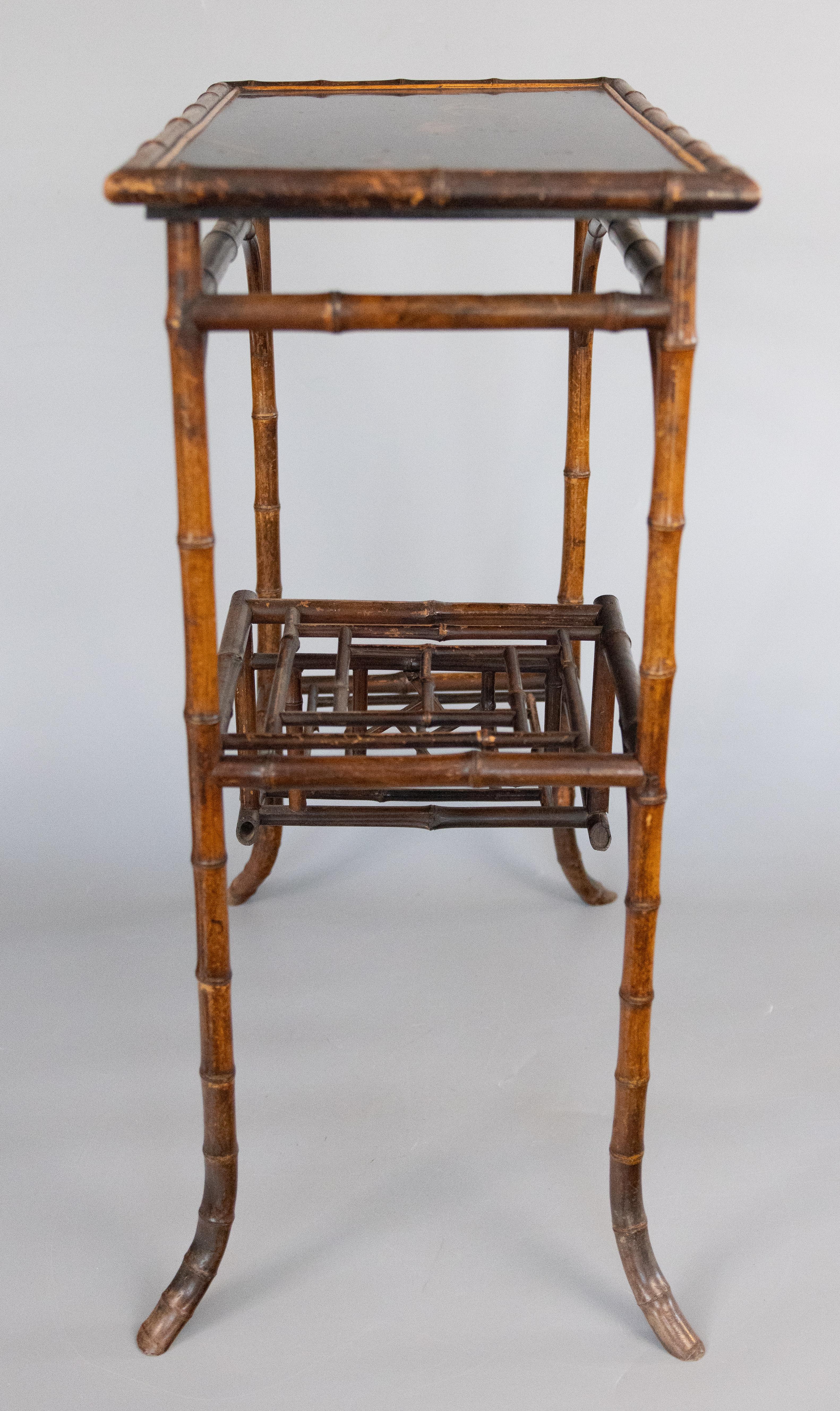 Lacquered 19th Century English Chinoiserie Bamboo Side Table For Sale
