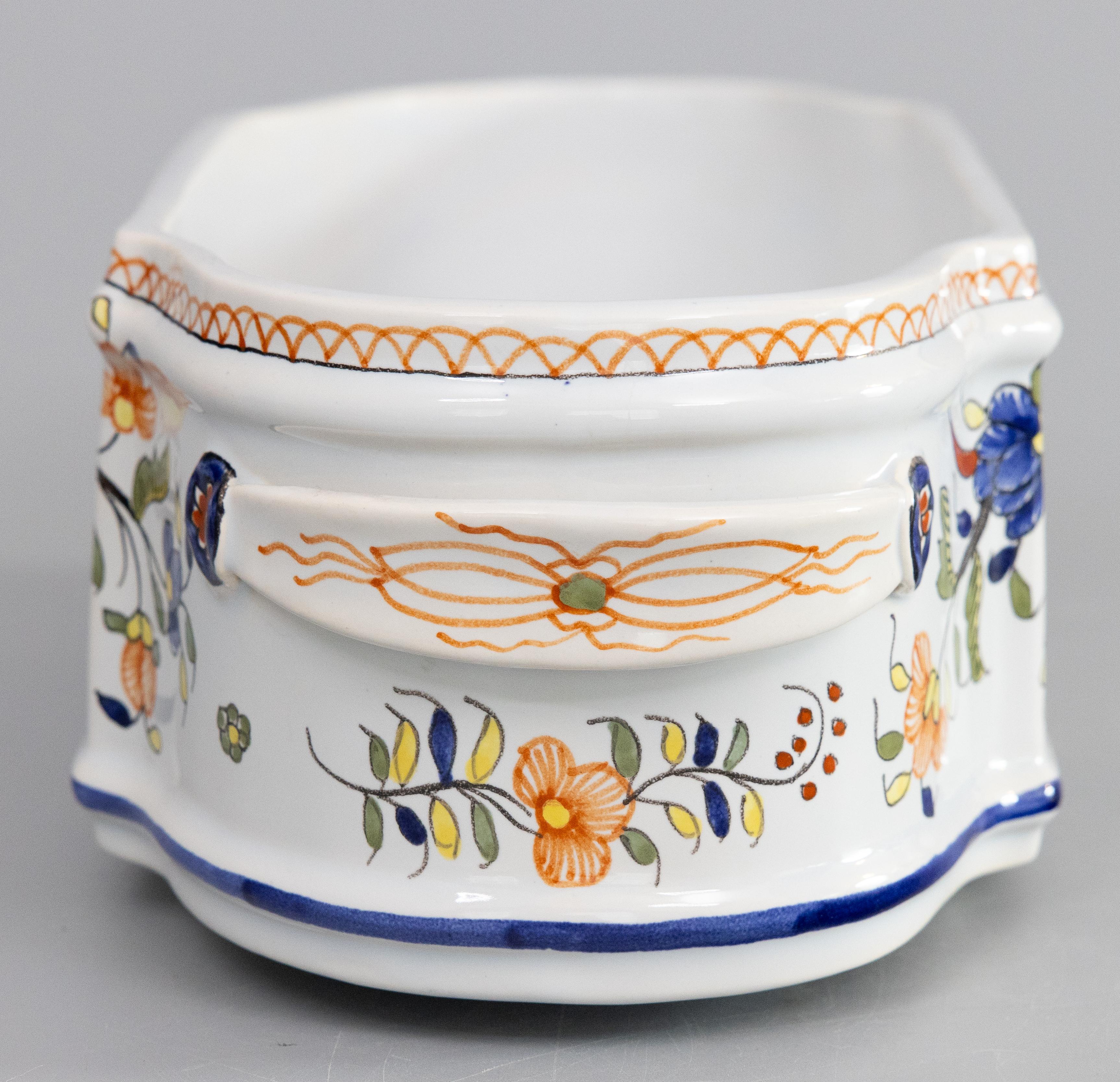 Französische Rouen Fayence Jardiniere Übertopf Pflanzgefäß, um 1950 (20. Jahrhundert) im Angebot
