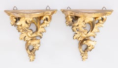 Mensole da parete italiane in legno dorato in stile rococò della metà del secolo, intorno al 1950