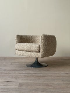 Wool Bouclé Swivel Chair Attributed to Milo Baughman for Thayer Coggin
