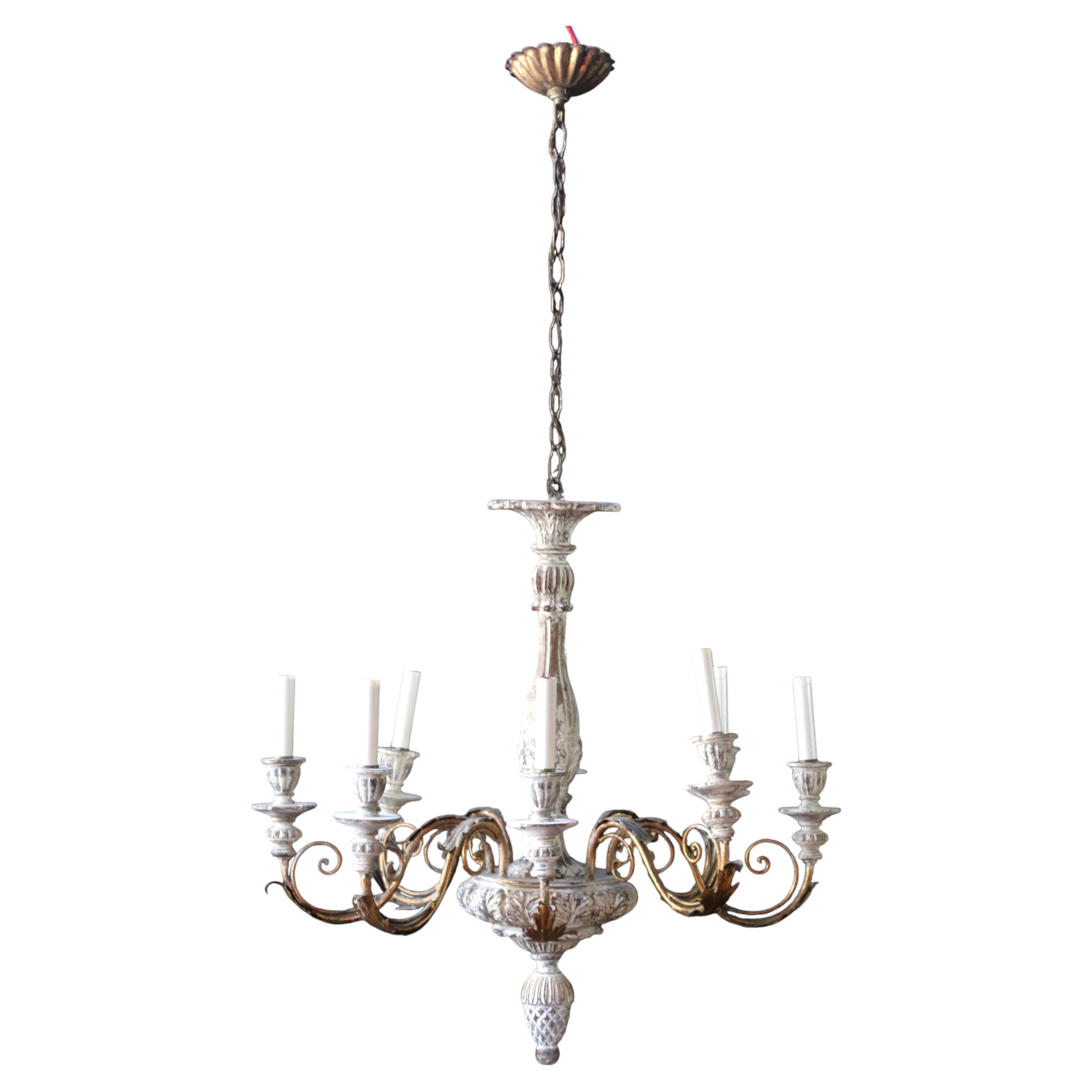 1940s Italian Rococo Revival Painted Wood & Gilt Wrought Iron 8-Light Chandelier