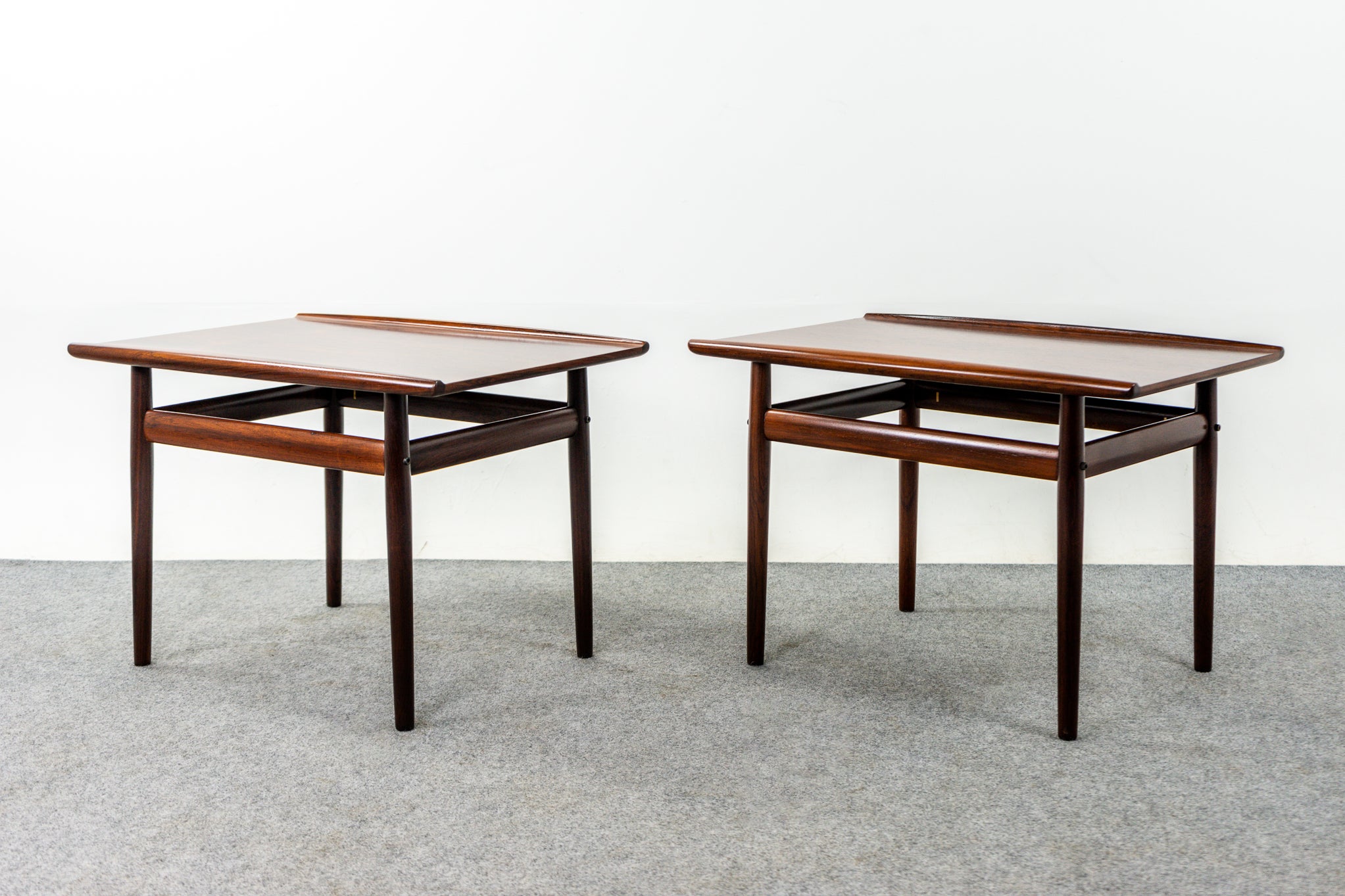 Pair of Mid-Century Modern Rosewood Side Tables, Svend A. Eriksen for Glostrup