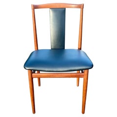 Henning Sorensen - Scandinavian Chair
