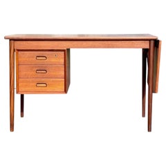 Arne Vodder - Scandinavian Teak Desk
